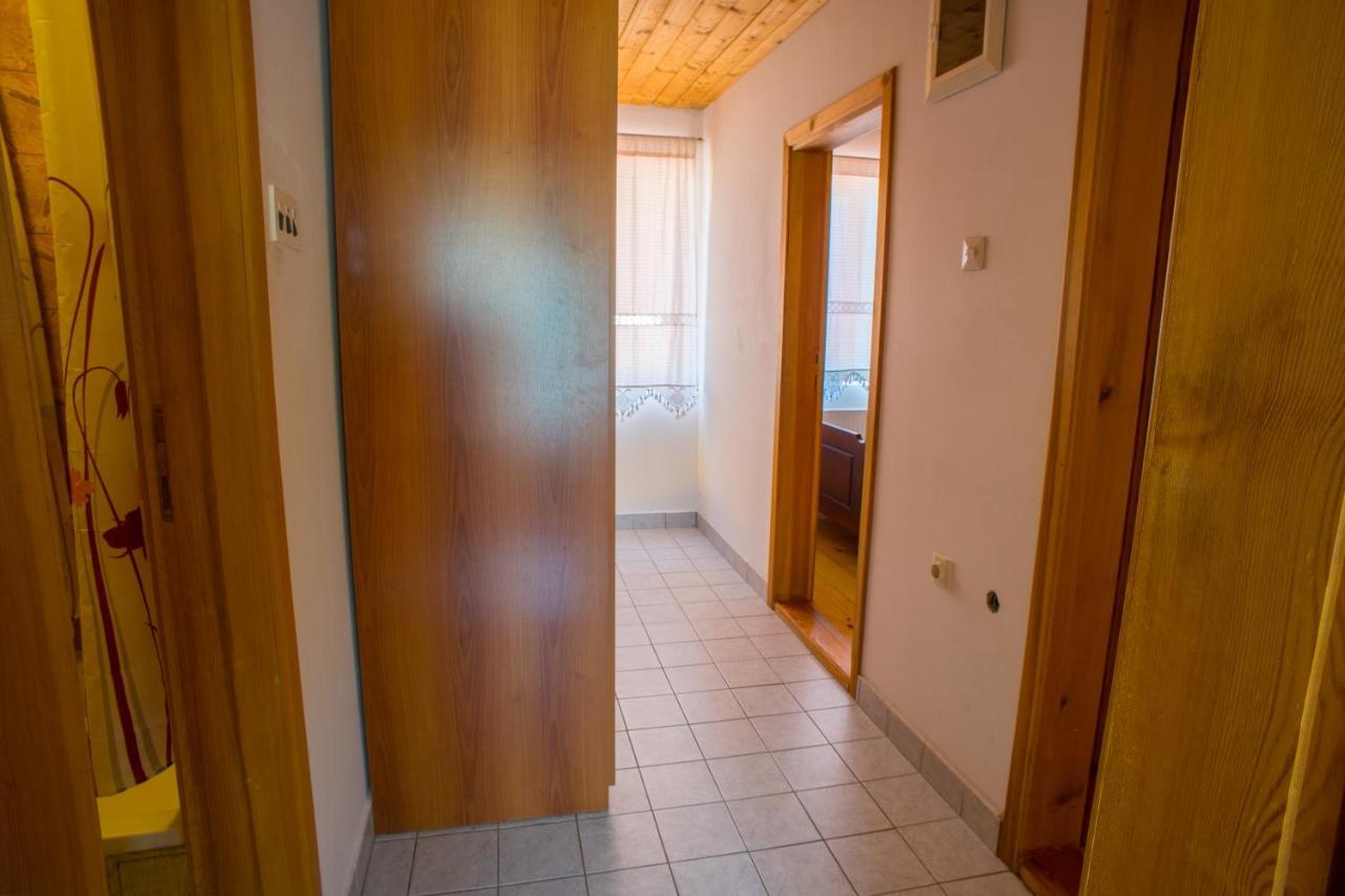 Apartmani Mila Жабляк Экстерьер фото