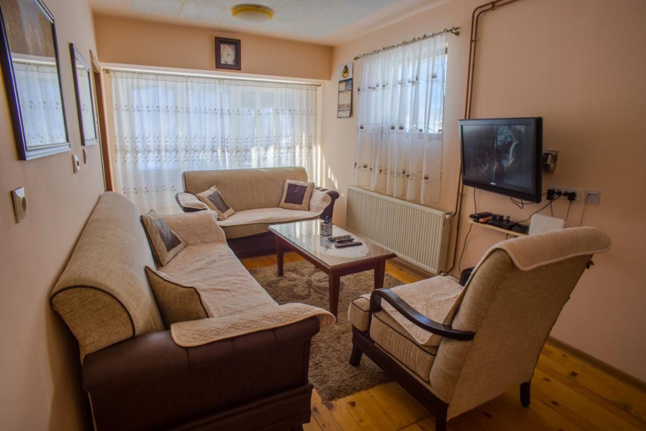 Apartmani Mila Жабляк Экстерьер фото