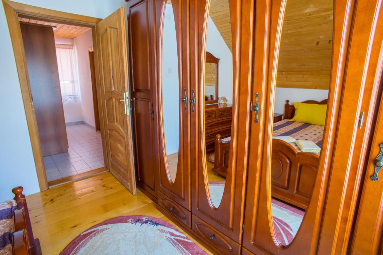 Apartmani Mila Жабляк Экстерьер фото