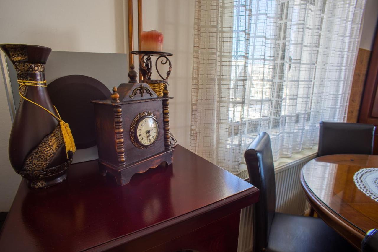 Apartmani Mila Жабляк Экстерьер фото